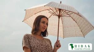 Guarda-Chuvas Personalizados: O Brinde Perfeito Que Une Elegância e Visibilidade